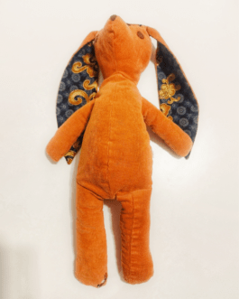 doudou lapin en velours milleraies couleur citrouille