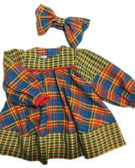 robe en Madras pour bébé avec un bandeau en forme de nœud papillon assorti