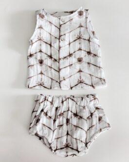 ensemble pour bébé composé d'une culotte et d'un débardeur en double gaze imprimé