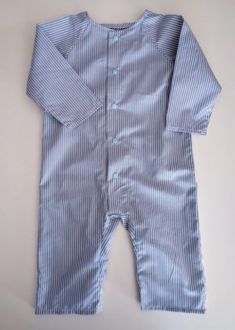 combinaison en coton rayé bleue et blanc pour bébé
