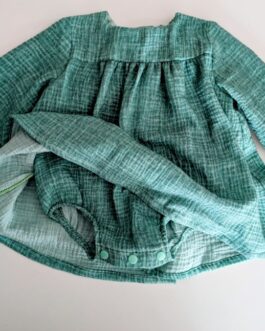 Robe 2 en 1 en gaze de coton de couleur verte pour bébé