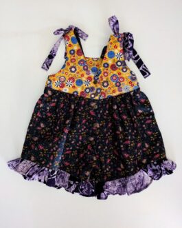 combinaison pour bébé en coton, il est composé de différents imprimés